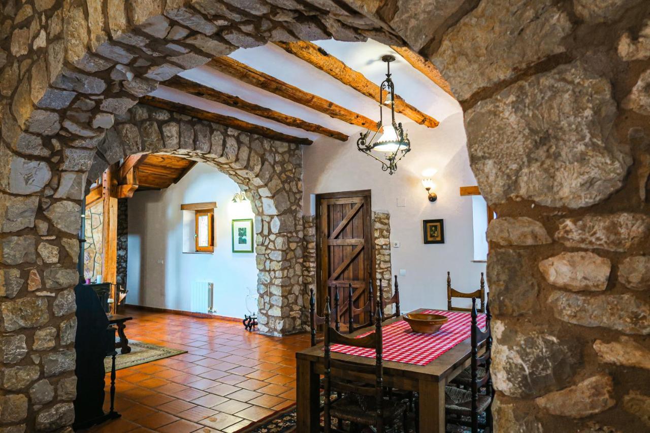 Masia Pou De La Vinya Sitges Buitenkant foto