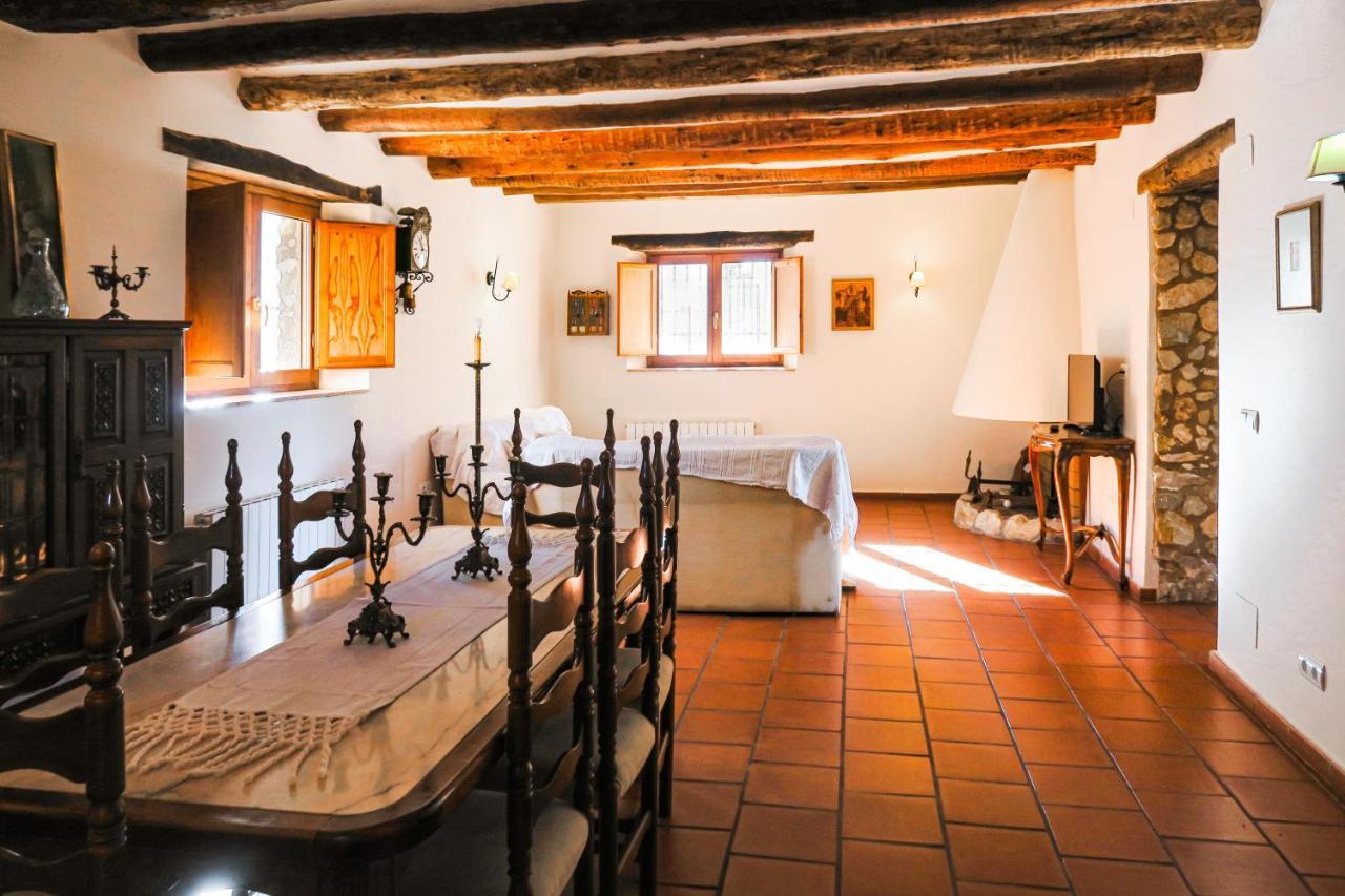 Masia Pou De La Vinya Sitges Buitenkant foto