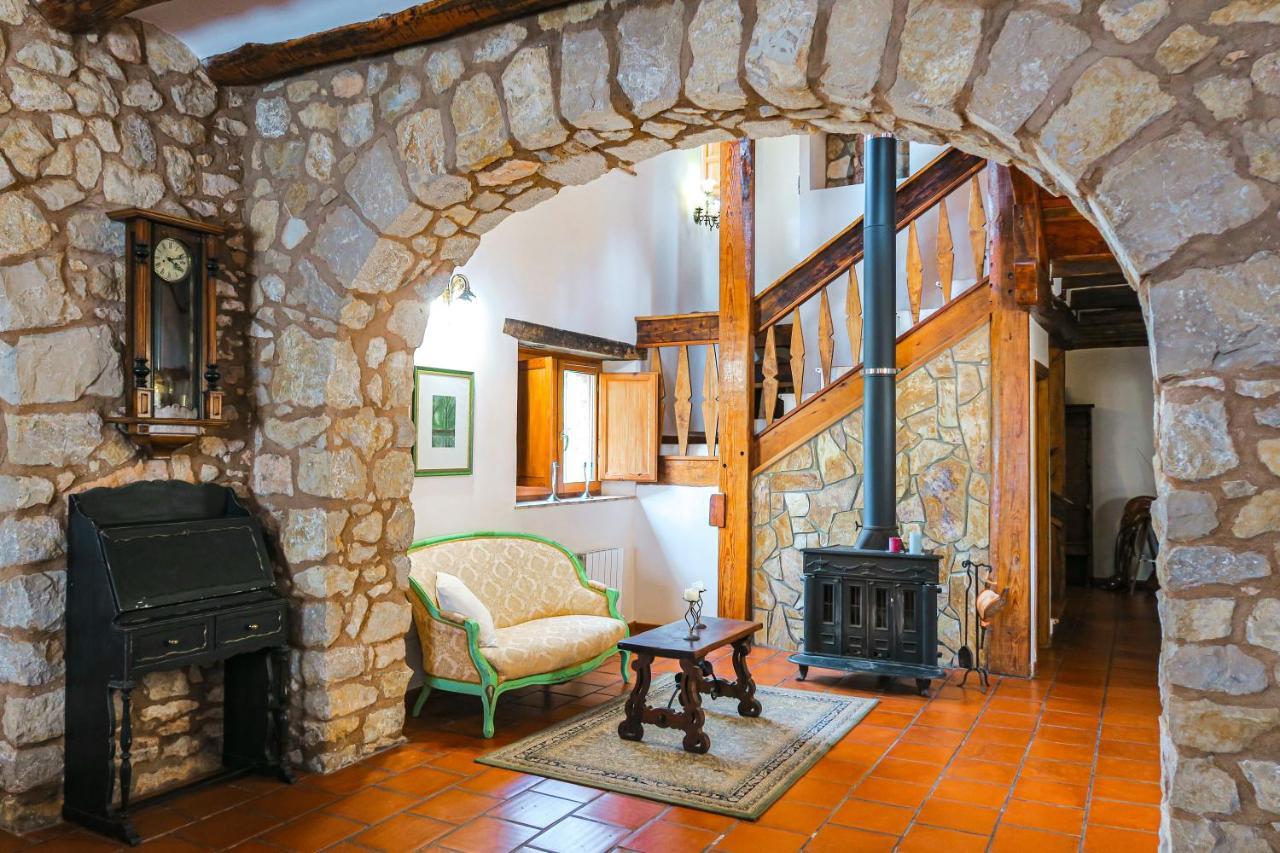 Masia Pou De La Vinya Sitges Buitenkant foto