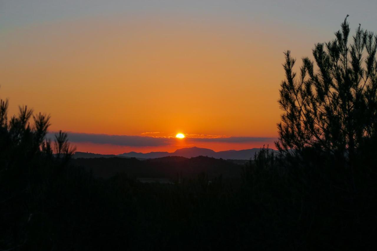 Masia Pou De La Vinya Sitges Buitenkant foto